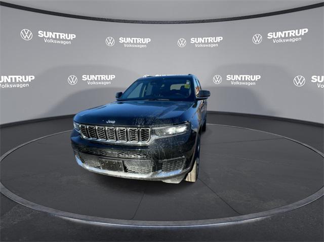 used 2022 Jeep Grand Cherokee L car, priced at $33,995