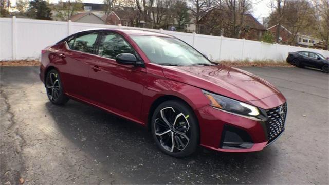 used 2023 Nissan Altima car, priced at $22,885