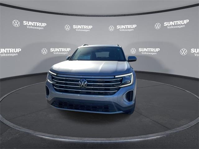 new 2025 Volkswagen Atlas car, priced at $43,823
