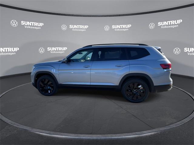 new 2025 Volkswagen Atlas car, priced at $44,323