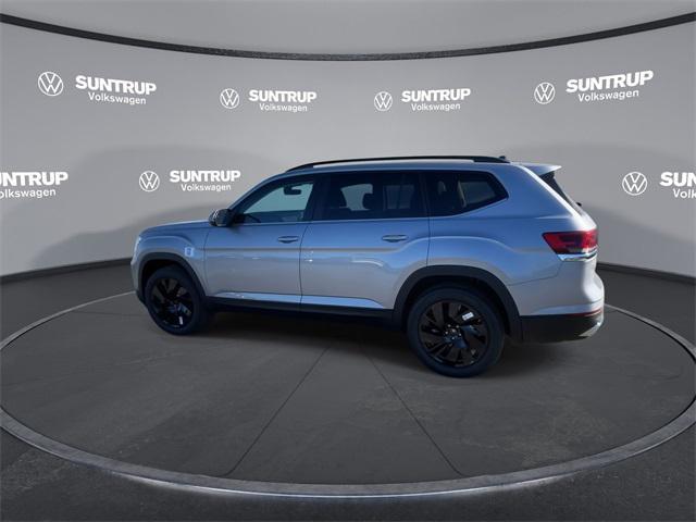 new 2025 Volkswagen Atlas car, priced at $44,323