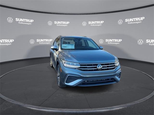 new 2024 Volkswagen Tiguan car, priced at $30,671