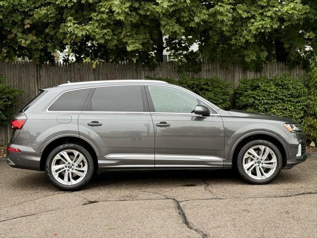 used 2021 Audi Q7 car, priced at $32,700