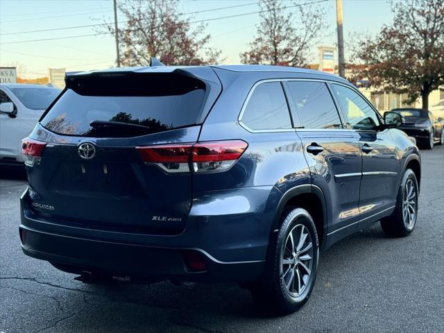 used 2018 Toyota Highlander car, priced at $27,600