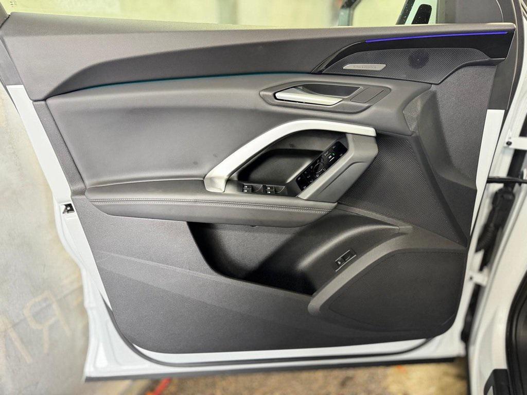 used 2025 Audi Q5 car, priced at $51,700