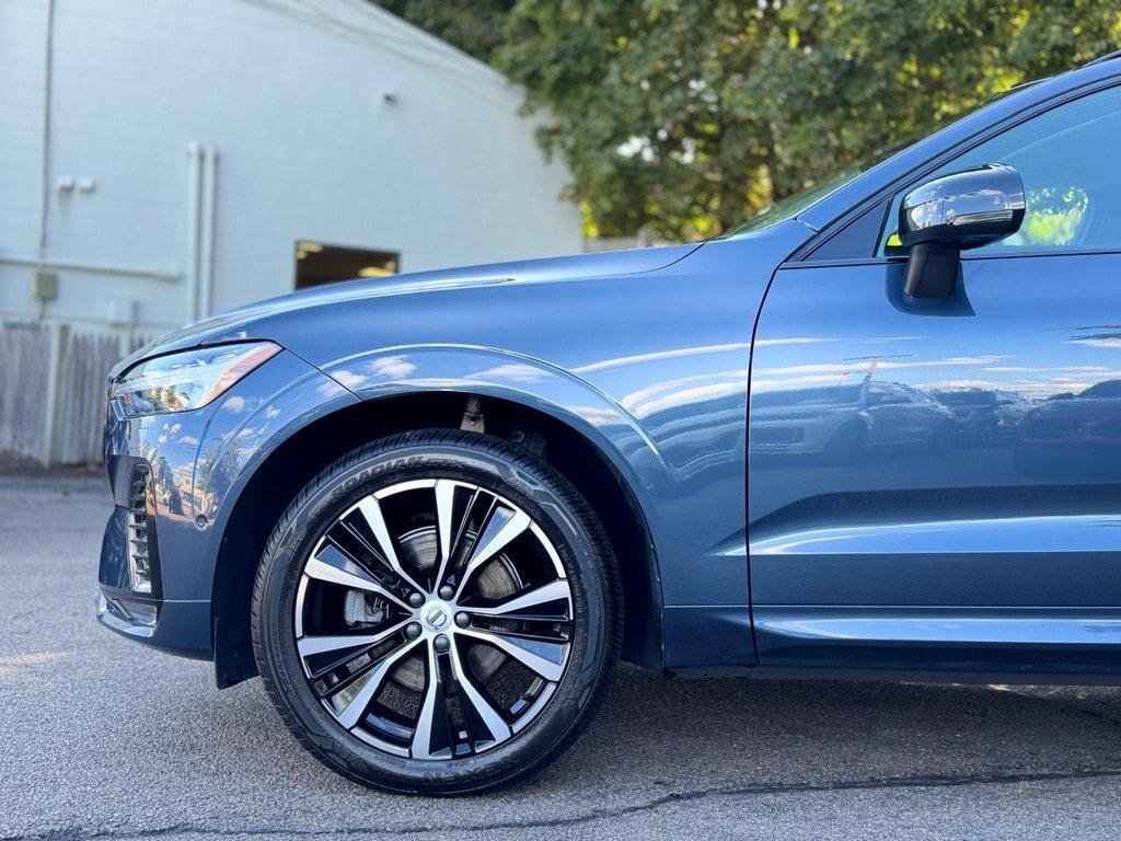 used 2023 Volvo XC60 car, priced at $32,900