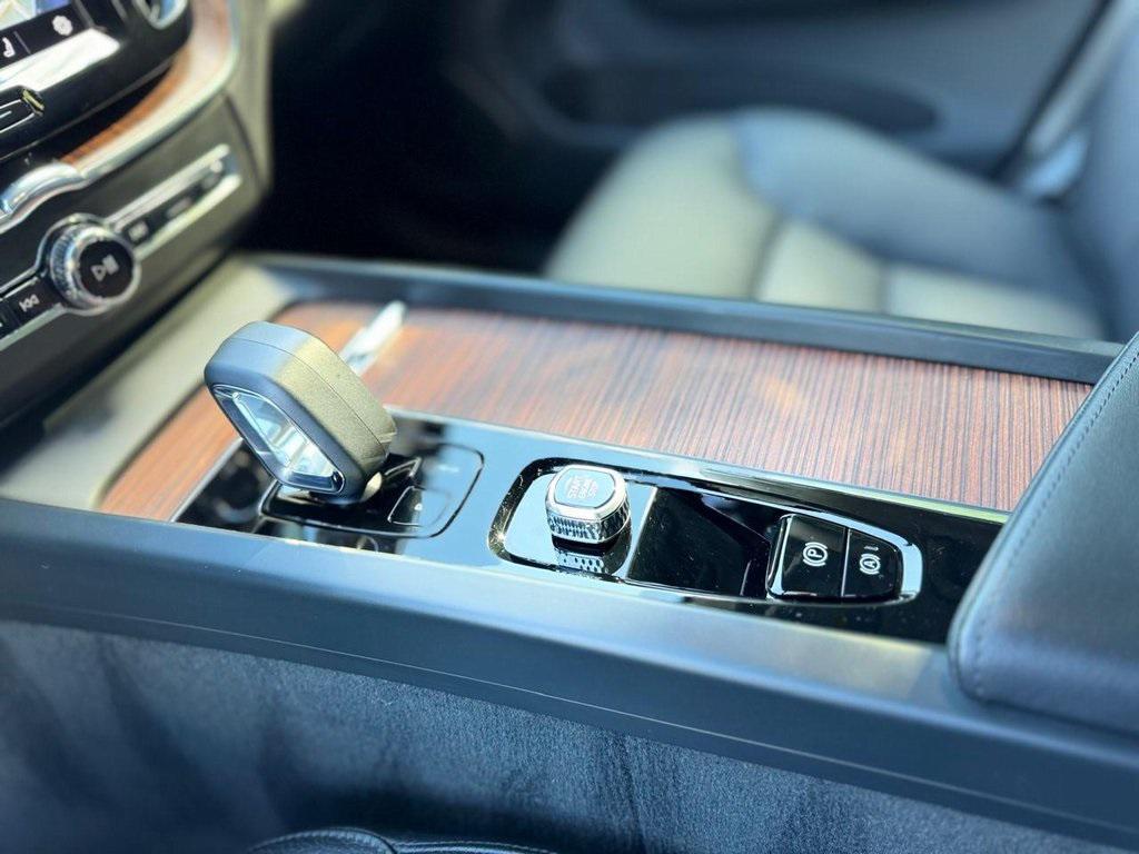 used 2023 Volvo XC60 car, priced at $32,900