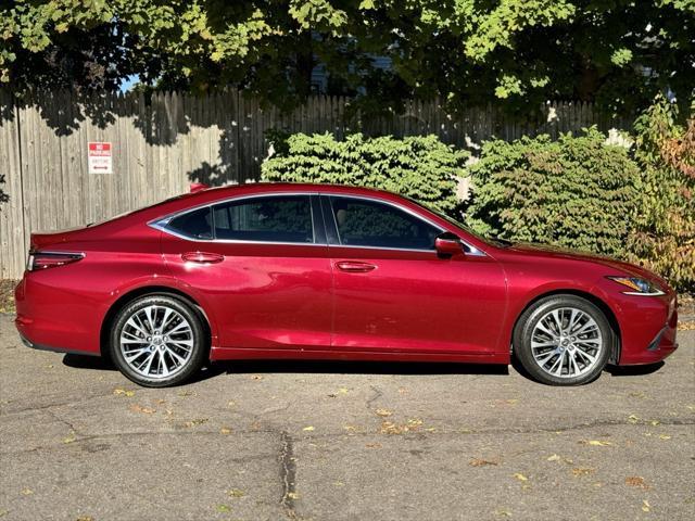 used 2020 Lexus ES 350 car, priced at $31,600