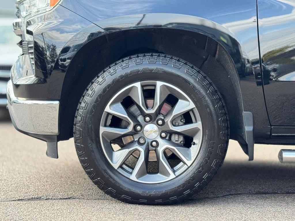 used 2022 Chevrolet Silverado 1500 car, priced at $31,900