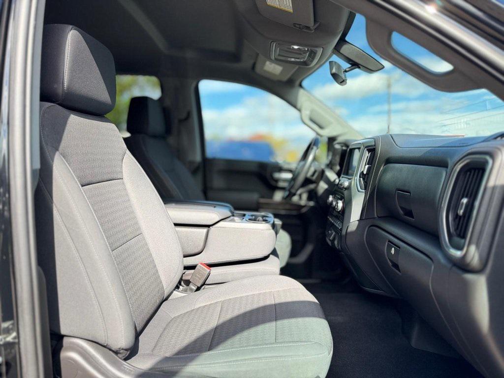 used 2021 Chevrolet Silverado 1500 car, priced at $32,900