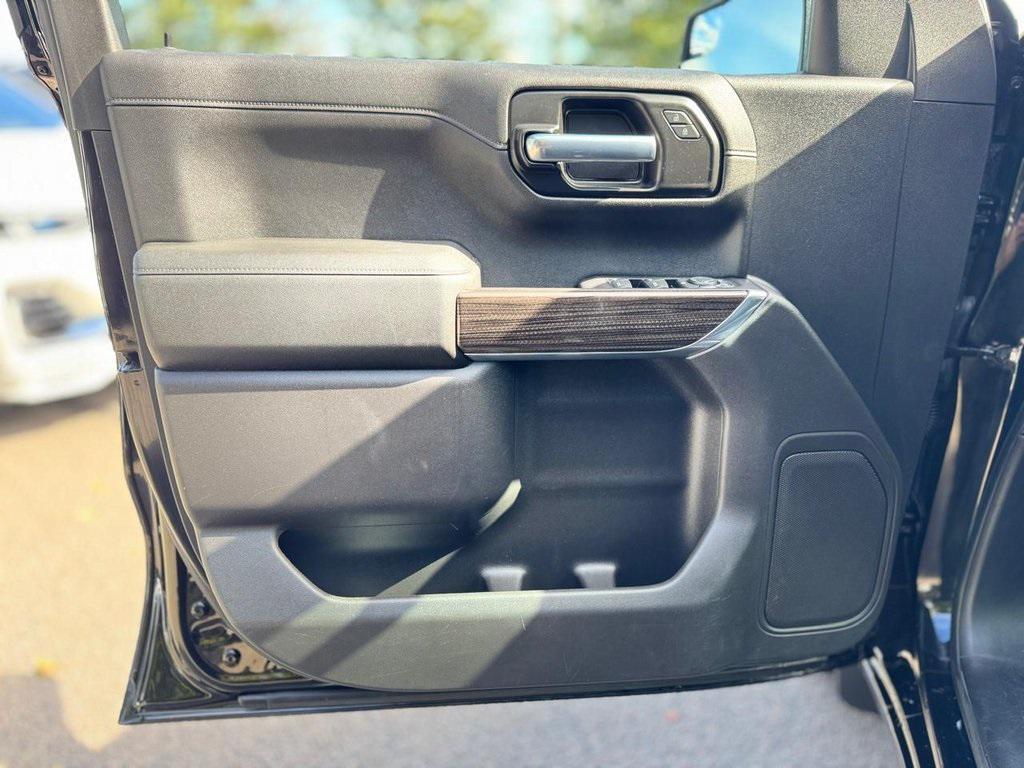 used 2021 Chevrolet Silverado 1500 car, priced at $32,900