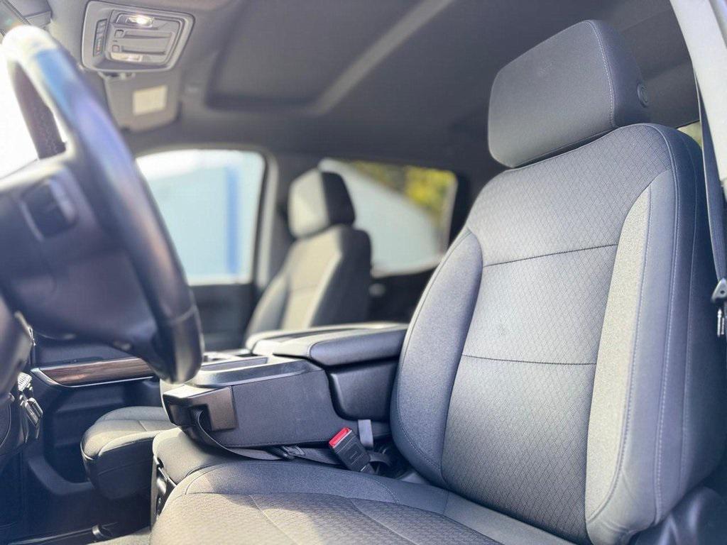 used 2021 Chevrolet Silverado 1500 car, priced at $32,900