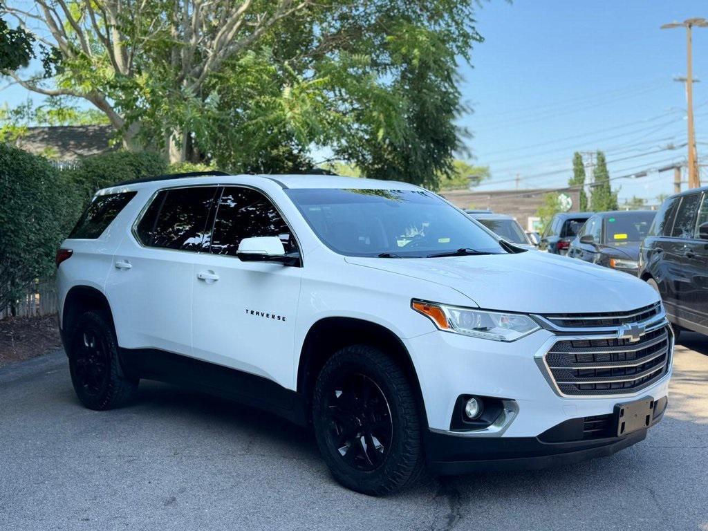 used 2020 Chevrolet Traverse car, priced at $22,500