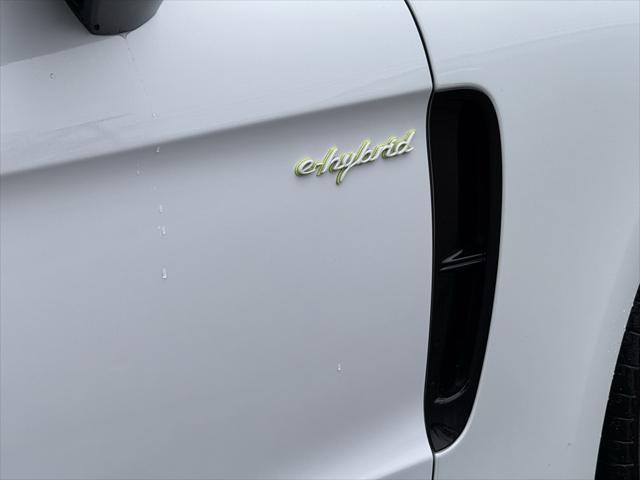 used 2018 Porsche Panamera e-Hybrid car, priced at $75,300