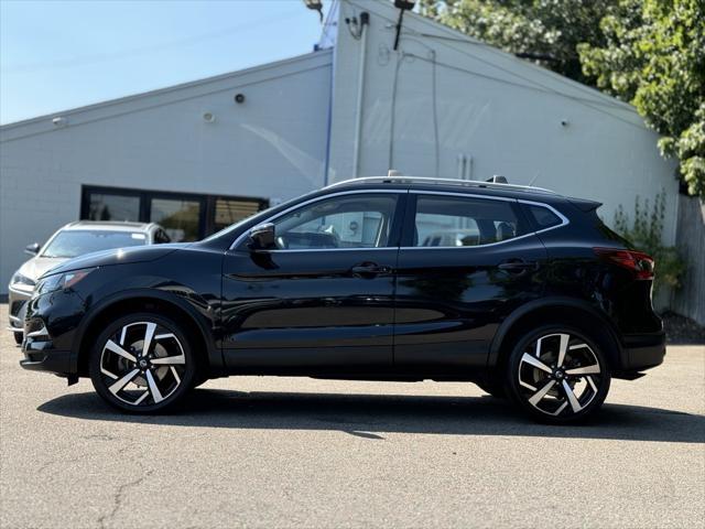 used 2021 Nissan Rogue Sport car, priced at $19,500