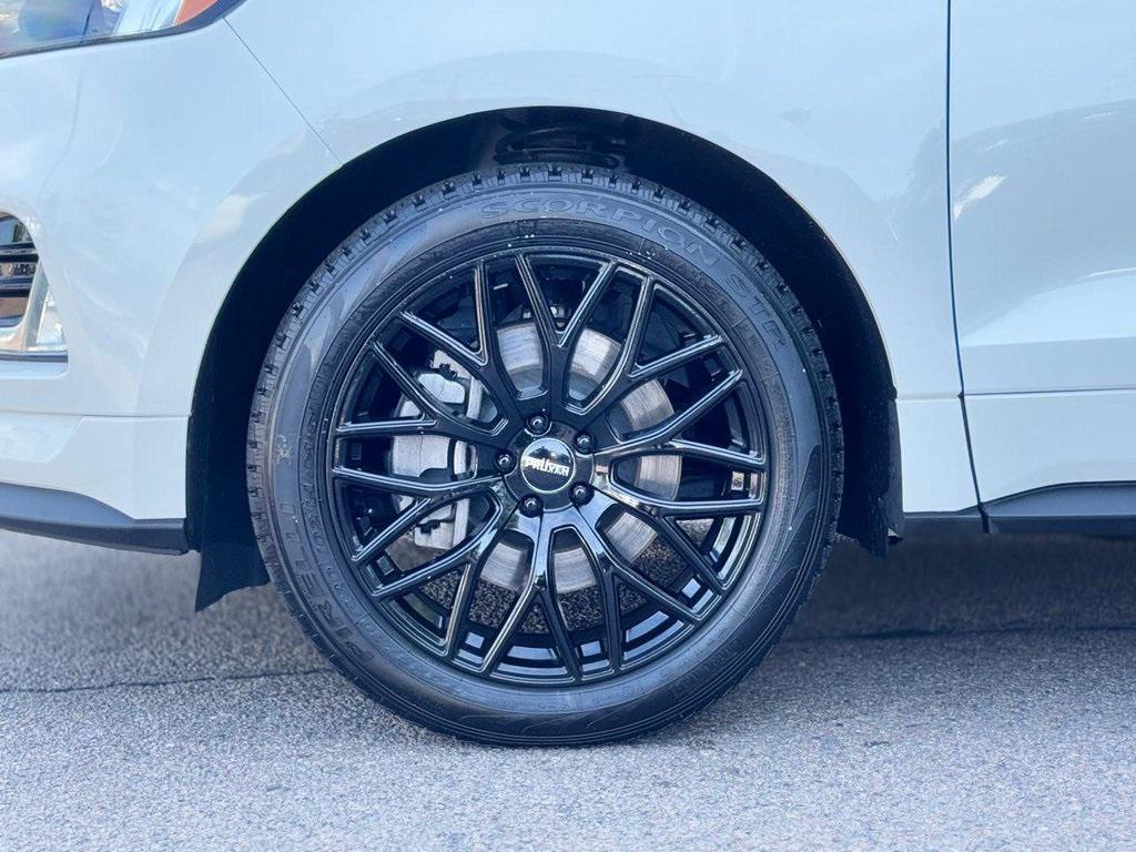 used 2021 Ford Edge car, priced at $21,900