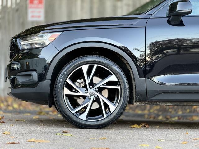 used 2022 Volvo XC40 car, priced at $31,900