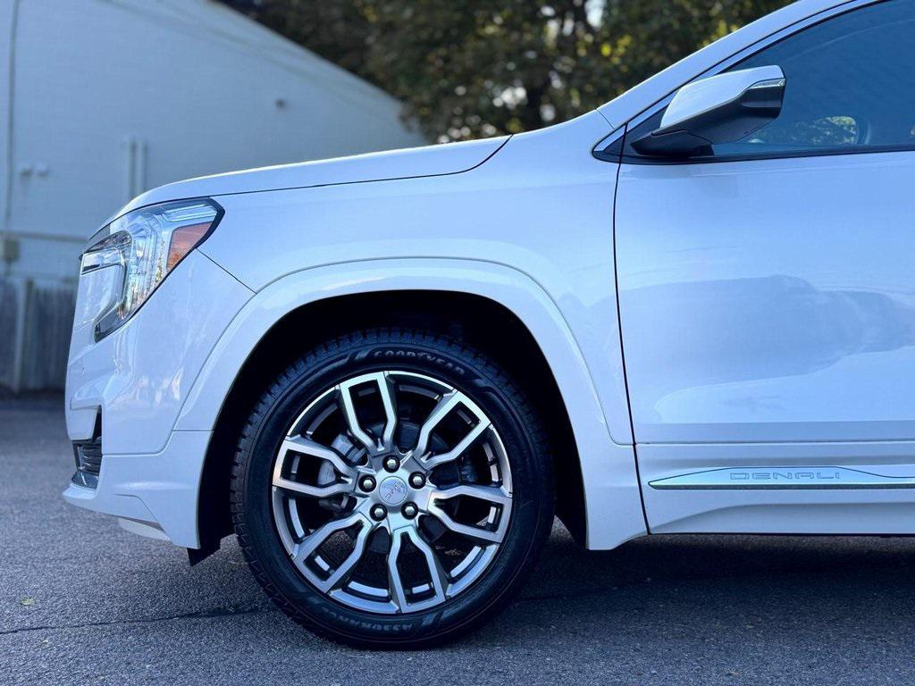 used 2022 GMC Terrain car, priced at $23,700