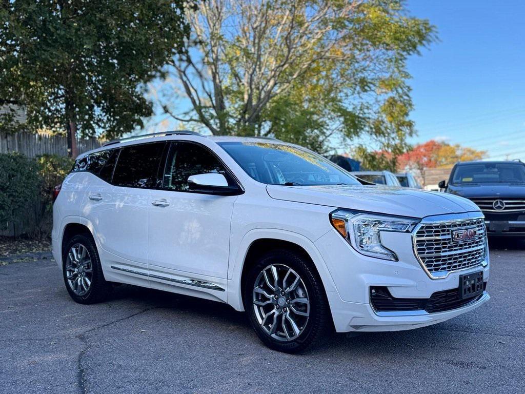 used 2022 GMC Terrain car, priced at $23,700
