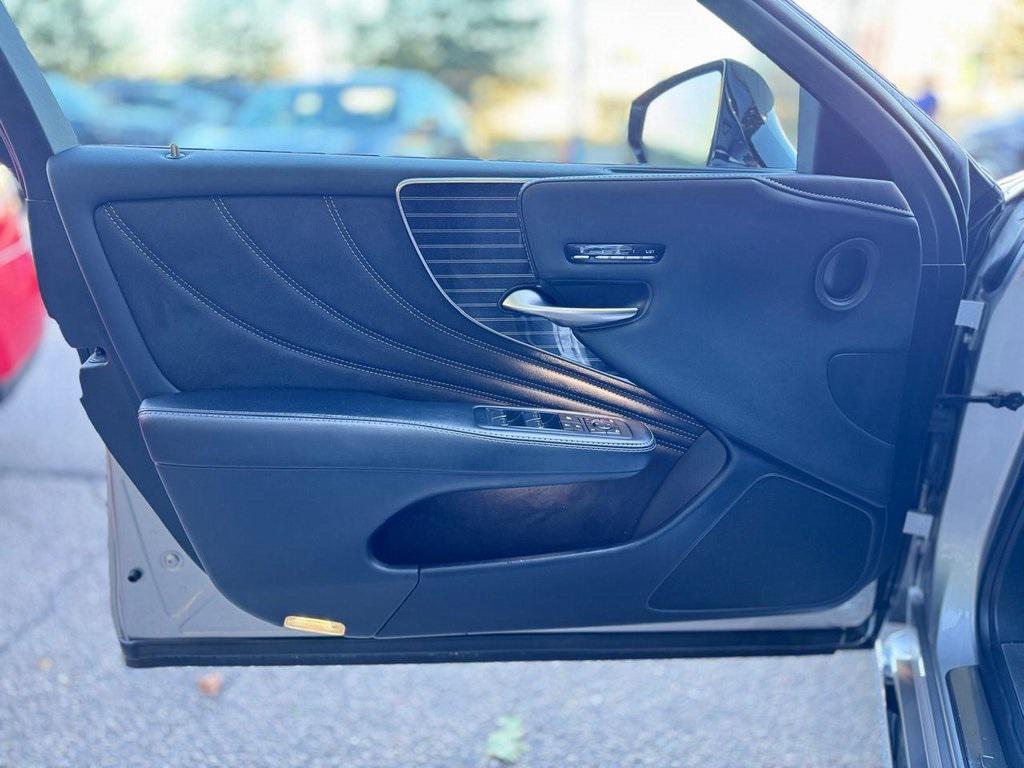 used 2019 Lexus LS 500 car, priced at $36,300