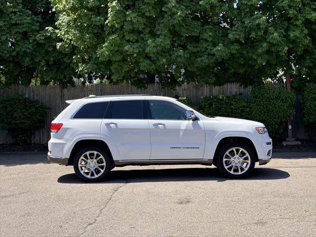 used 2021 Jeep Grand Cherokee car, priced at $34,500