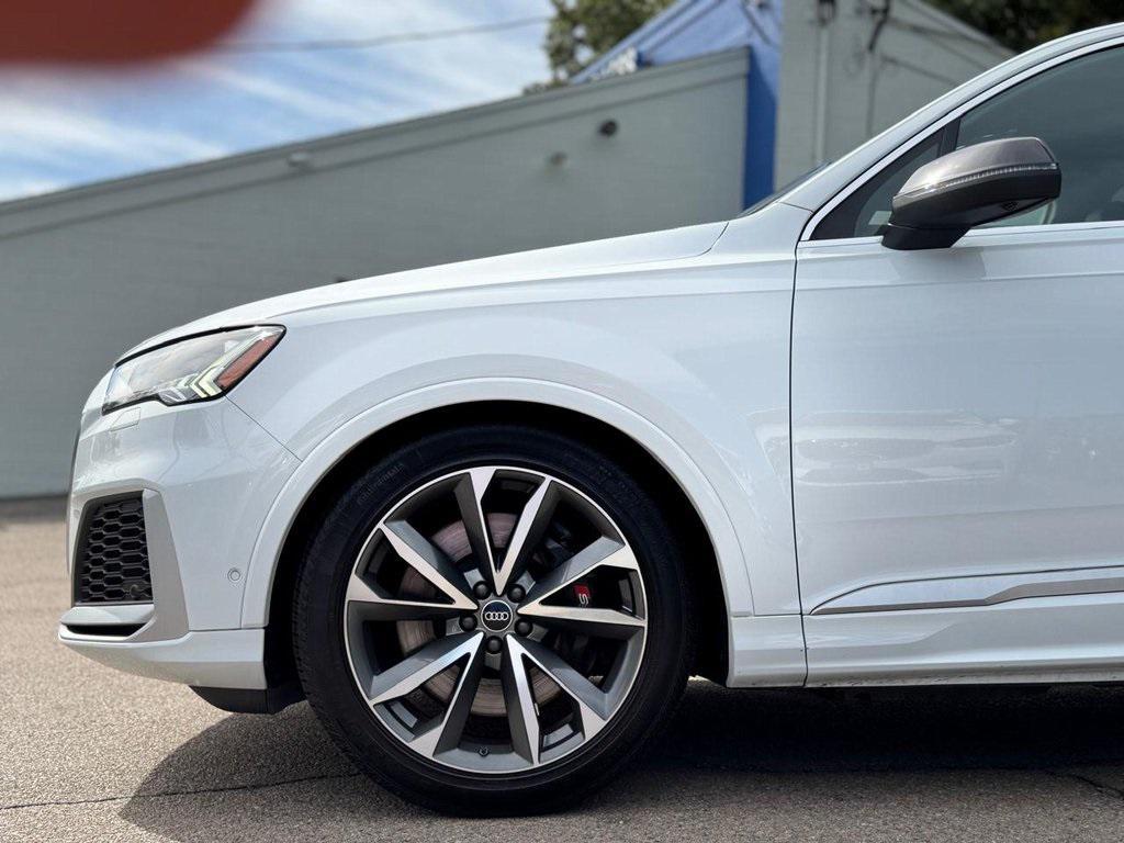 used 2023 Audi SQ7 car, priced at $65,000