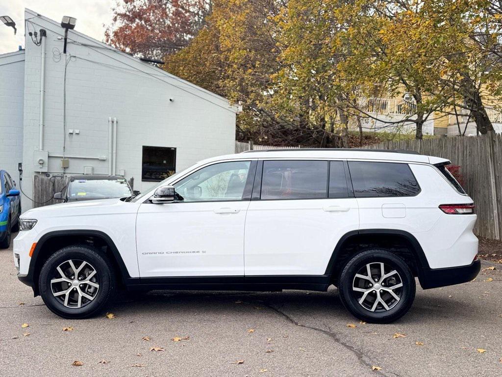 used 2024 Jeep Grand Cherokee L car, priced at $31,825