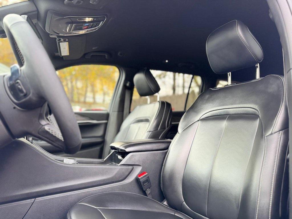 used 2024 Jeep Grand Cherokee L car, priced at $31,825