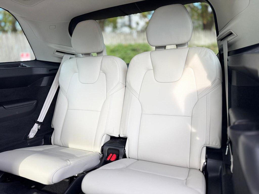 used 2022 Volvo XC90 car, priced at $34,100