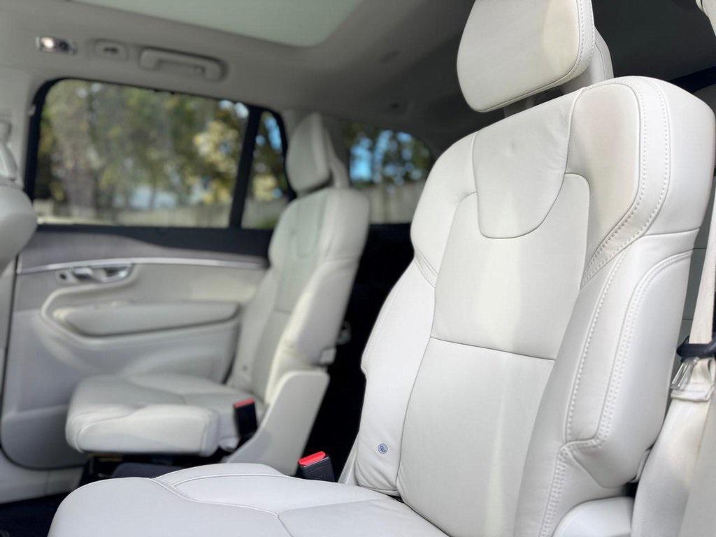 used 2022 Volvo XC90 car, priced at $34,100