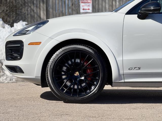 used 2022 Porsche Cayenne car, priced at $76,900