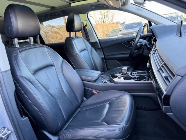 used 2017 Audi Q7 car, priced at $17,500