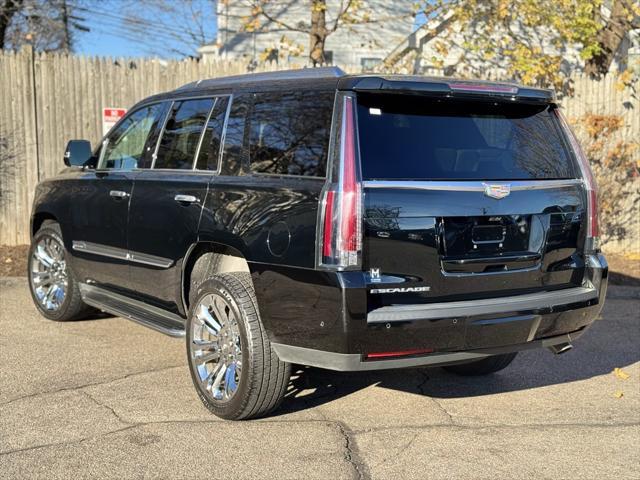 used 2019 Cadillac Escalade car, priced at $36,400