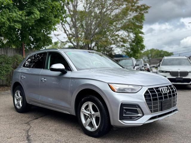 used 2022 Audi Q5 car, priced at $28,400