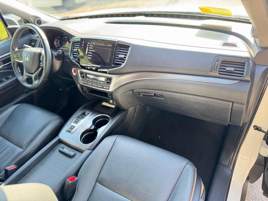 used 2022 Honda Pilot car, priced at $30,400