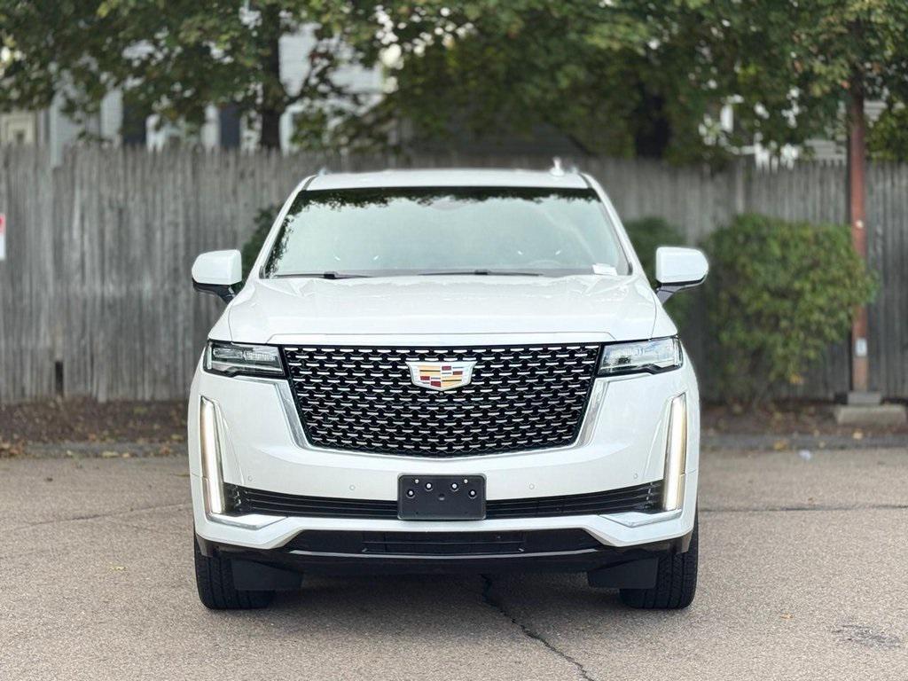 used 2022 Cadillac Escalade ESV car, priced at $62,900