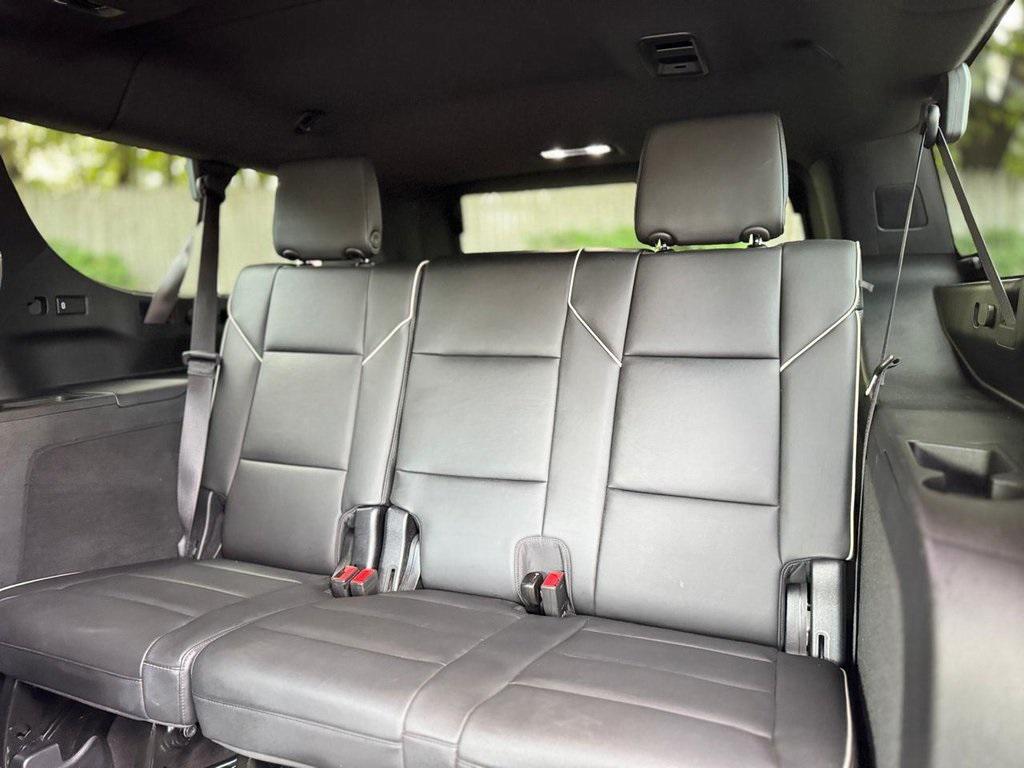 used 2022 Cadillac Escalade ESV car, priced at $62,900