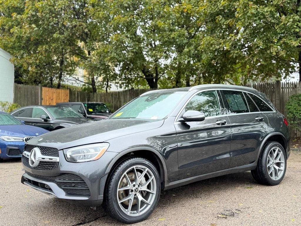 used 2020 Mercedes-Benz GLC 300 car, priced at $21,900