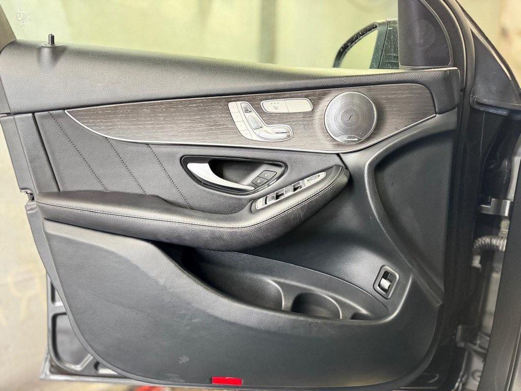 used 2020 Mercedes-Benz GLC 300 car, priced at $21,900