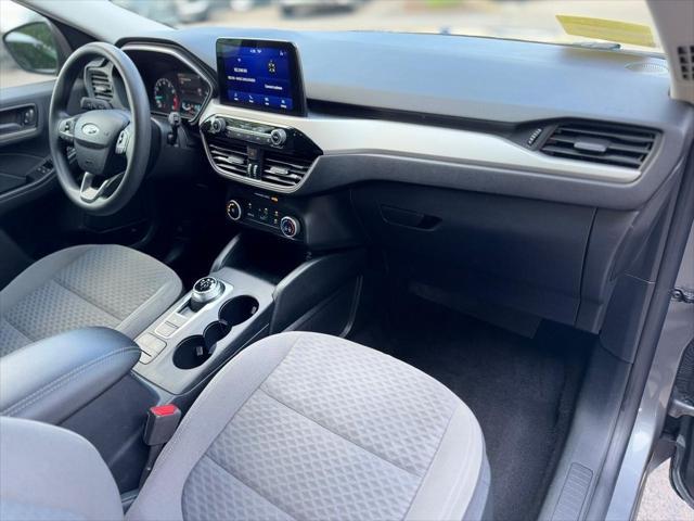 used 2022 Ford Escape car, priced at $18,900