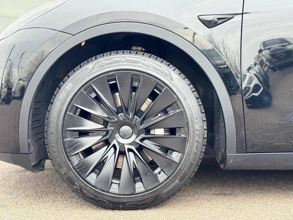 used 2021 Tesla Model Y car, priced at $22,000