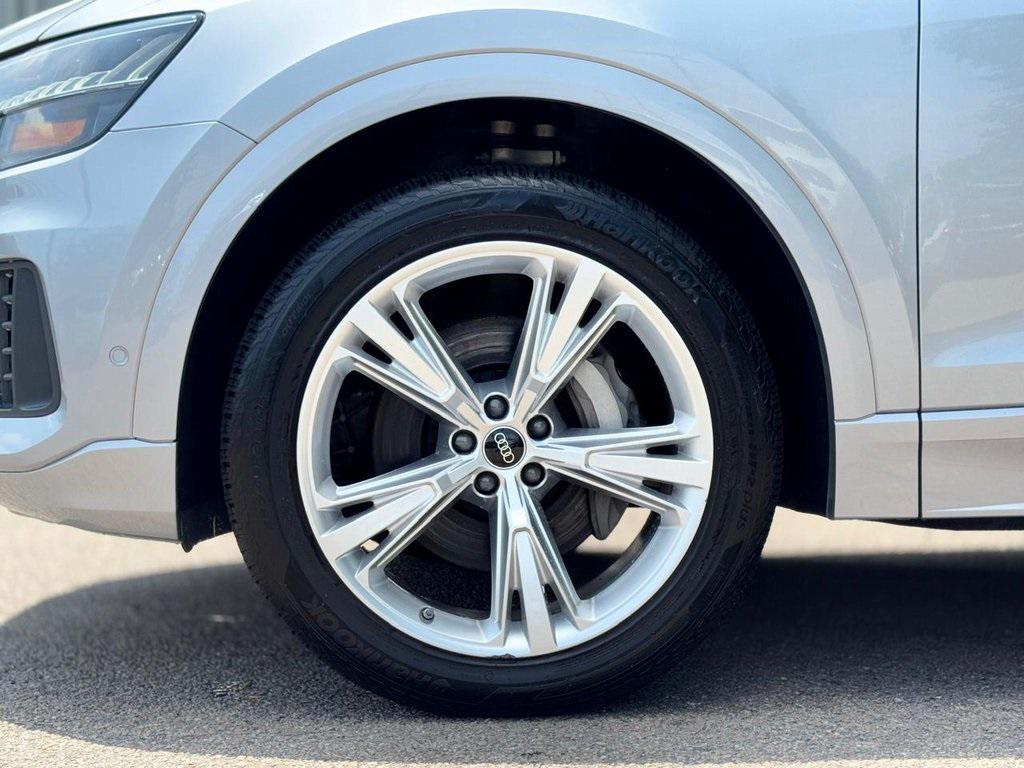 used 2022 Audi Q8 car, priced at $38,700