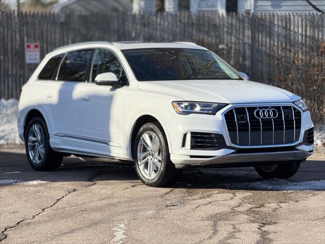 used 2022 Audi Q7 car, priced at $41,900