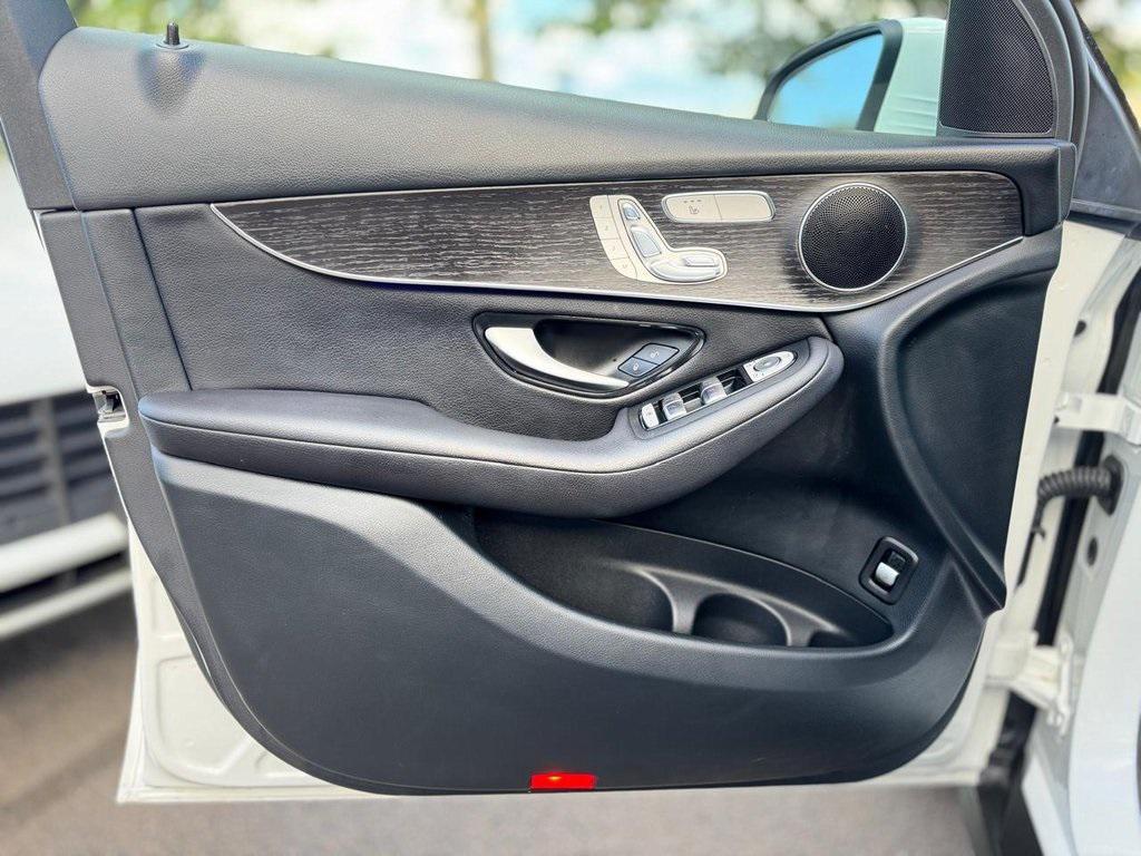 used 2022 Mercedes-Benz GLC 300 car, priced at $28,600