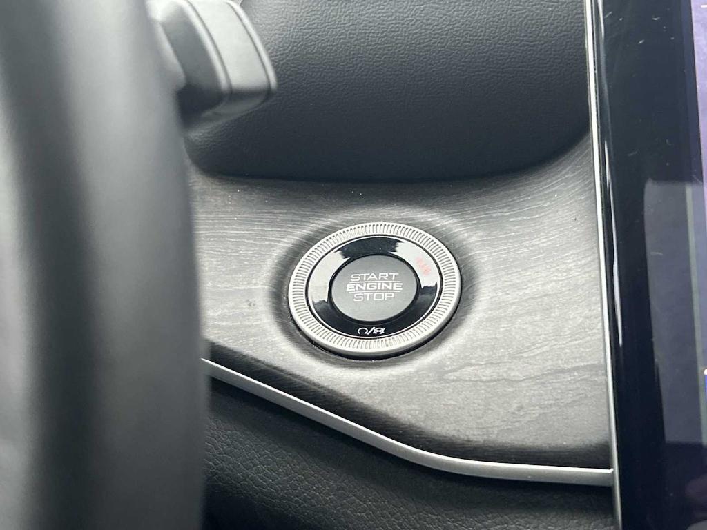 used 2022 Jeep Grand Cherokee L car, priced at $31,890