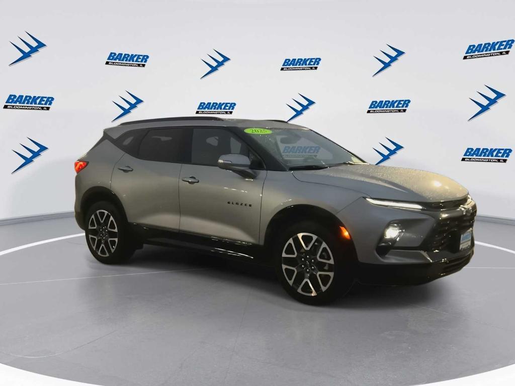 used 2025 Chevrolet Blazer car, priced at $35,990