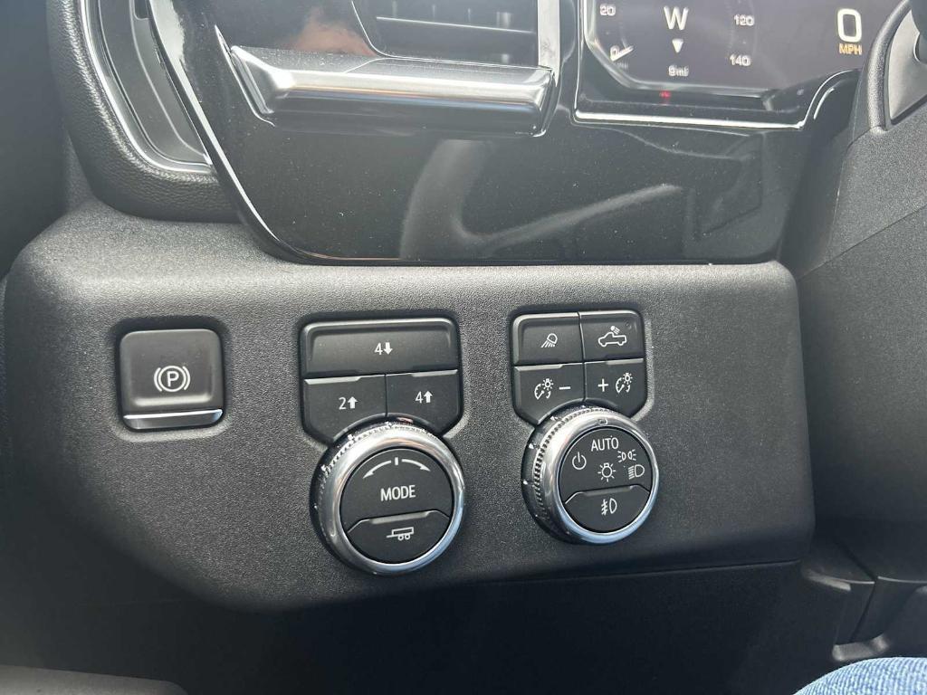 new 2026 GMC Sierra 3500 car, priced at $78,285