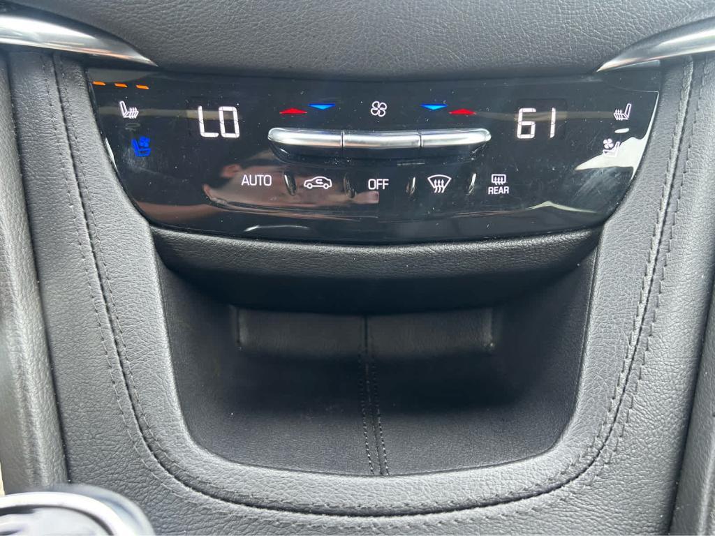used 2021 Cadillac XT5 car, priced at $25,560