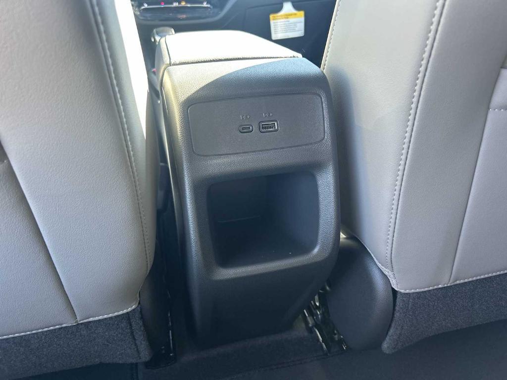 new 2026 Buick Envista car, priced at $31,766