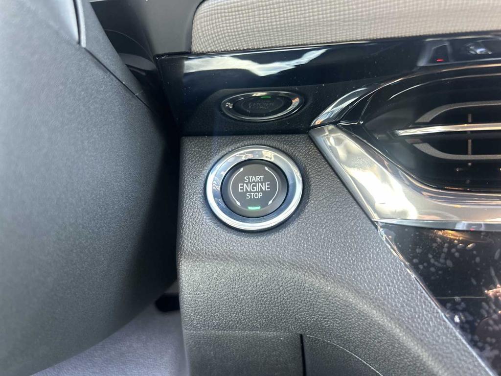 new 2026 Buick Envista car, priced at $31,766